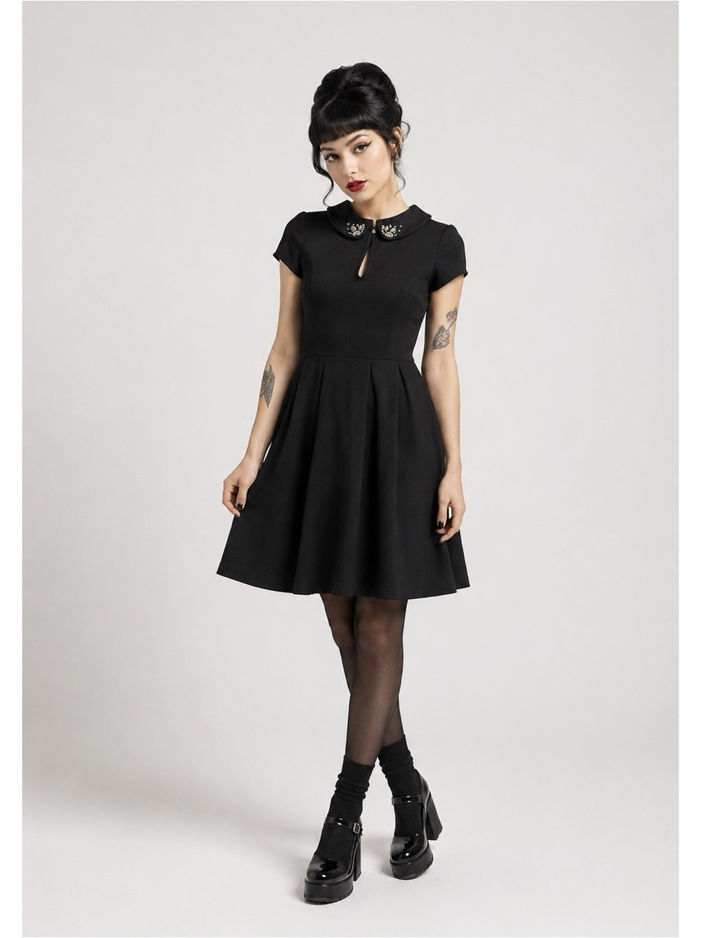 NWT Y2K Woman Black Jewel Peter Pan Collar Babydoll Dress XS Whimsigoth Romantic